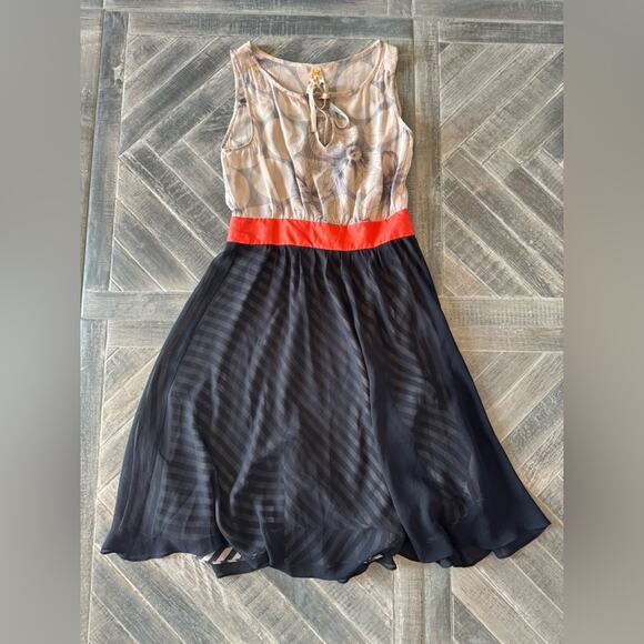 Maeve Anthropologie 100% Silk Dress | Size 4 - Picture 2 of 8